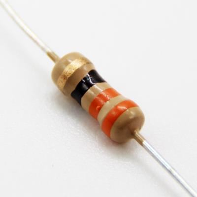 مقاومت 33R 1/2W 5%