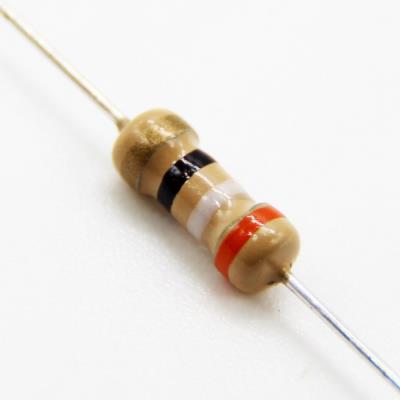 مقاومت 39R 1/2W 5%